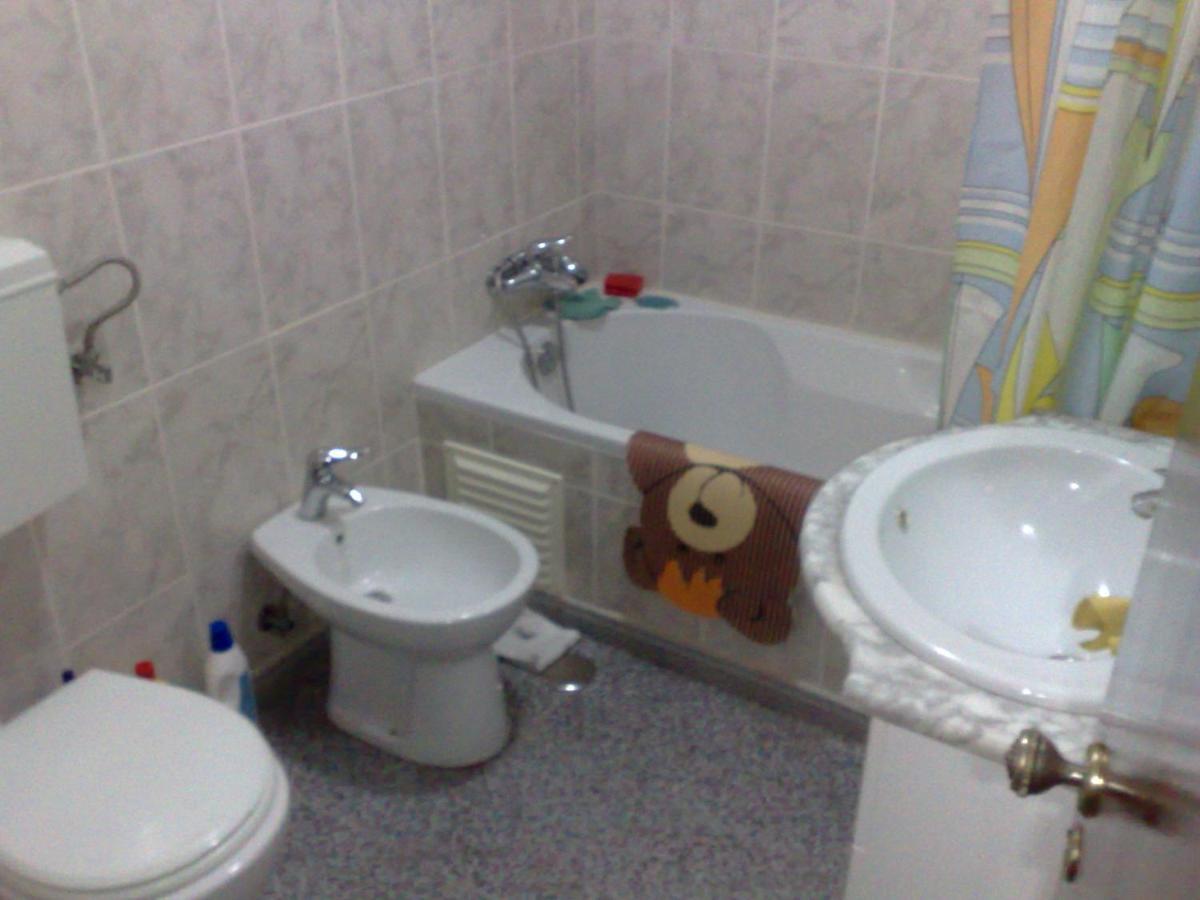 Room Villa Ribeiro Pilgrims Way To Santiago Bike A Garage For Marinhas Esposende Exterior foto
