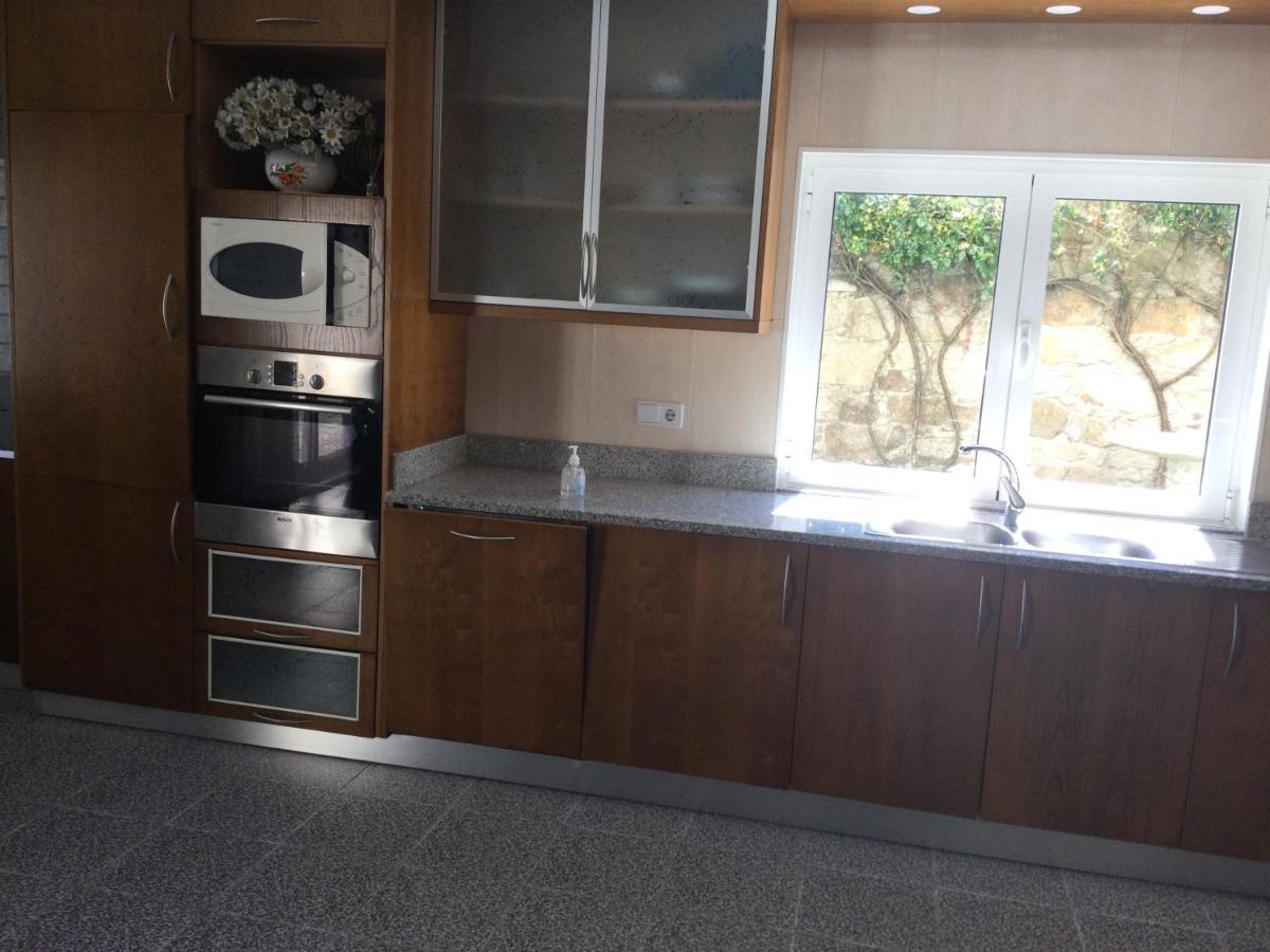 Room Villa Ribeiro Pilgrims Way To Santiago Bike A Garage For Marinhas Esposende Exterior foto